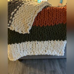 chunky throw blanket